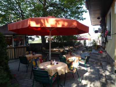 3-biergarten-terrasse-gasthof-grossshschedl-kramerwirt-graz.jpg