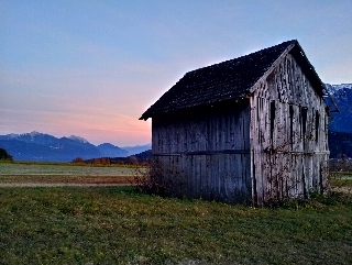 Hut,cot HDR Sample Photo Picture with HDR Android App Camera+ on a Samsung Galaxy S II (S2)