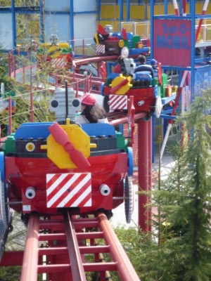 legoland-park-j5-maedchen-tretbahn-10-meter-hoehe